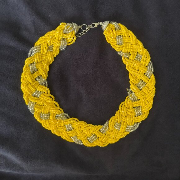 Vintage Hand-beaded-Woven Yellow and Silver-Glass Choker with Silver Hardware - Picture 8 of 11